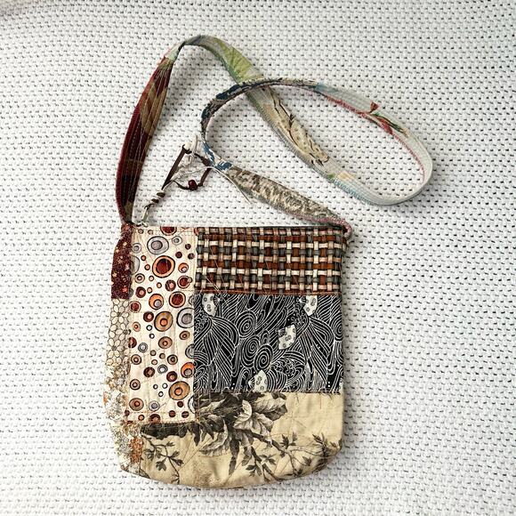 Northern Brights Morphology Mixed Media Patchwork Top Zip Fabric Crossbody Bag - Picture 9 of 12